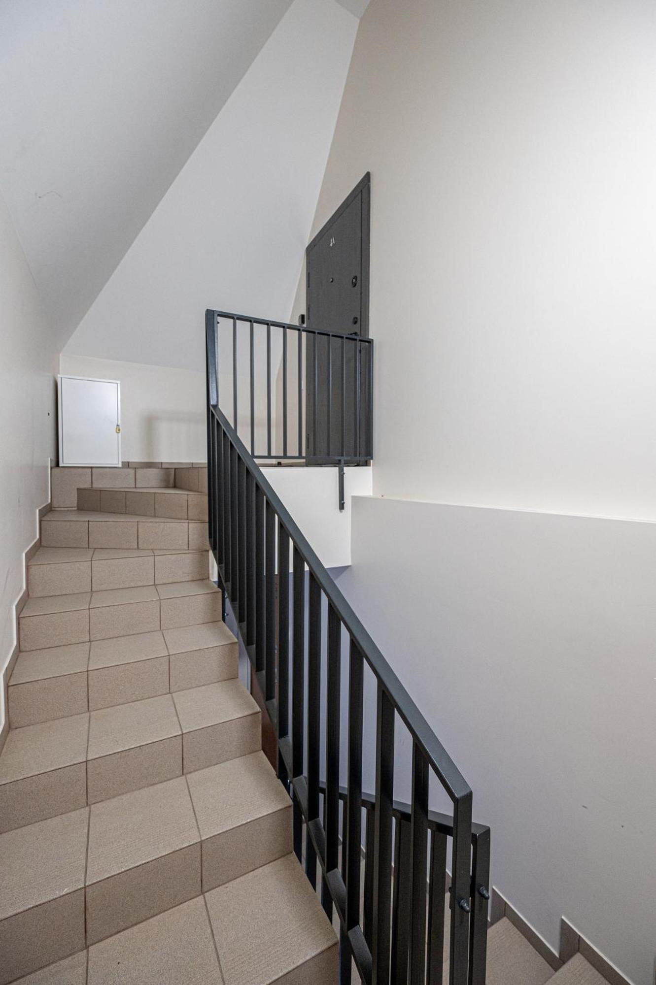 Cozy Central Attic Self Check In Vilnius Exterior photo